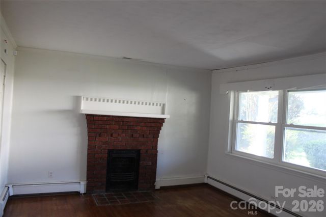 2210 N Cannon Boulevard, Kannapolis, NC 28083