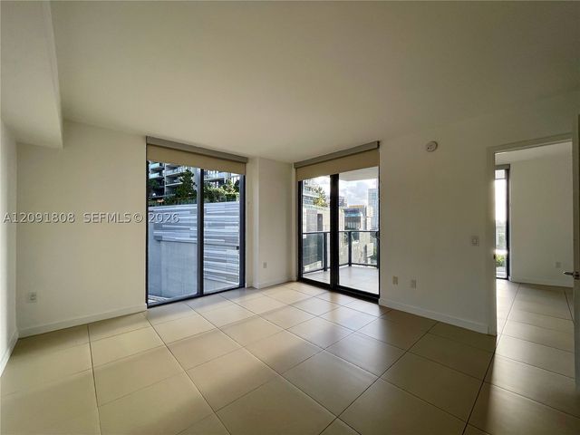 31 SE 6th St 1101, Miami, FL 33131