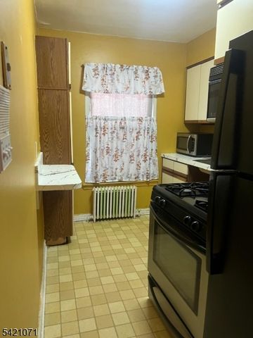 245 Passaic Ave B-10, Passaic City, NJ 07055