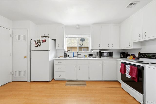 4280 W Virginia Avenue, Denver, CO 80219