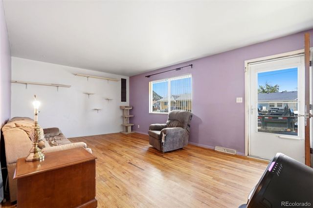 4280 W Virginia Avenue, Denver, CO 80219