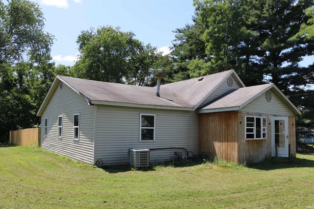 26408 Tyris Street, South Bend, IN 46408