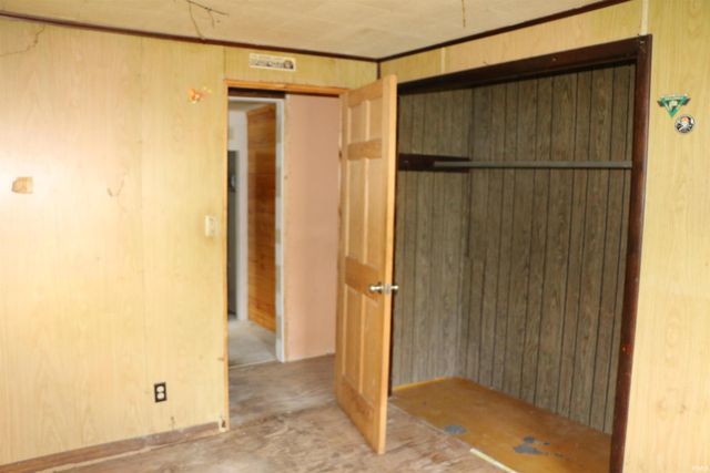 26408 Tyris Street, South Bend, IN 46408