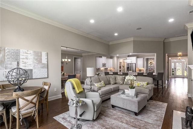 3766 Cresswind Parkway SW, Gainesville, GA 30504