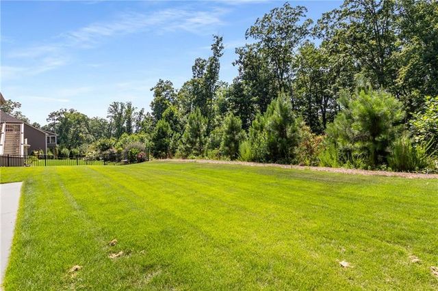 3766 Cresswind Parkway SW, Gainesville, GA 30504