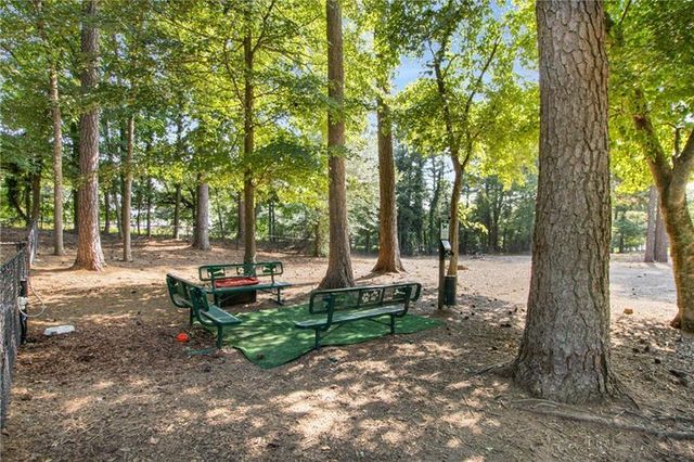 3766 Cresswind Parkway SW, Gainesville, GA 30504