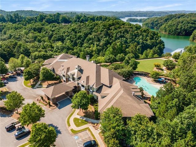 3766 Cresswind Parkway SW, Gainesville, GA 30504