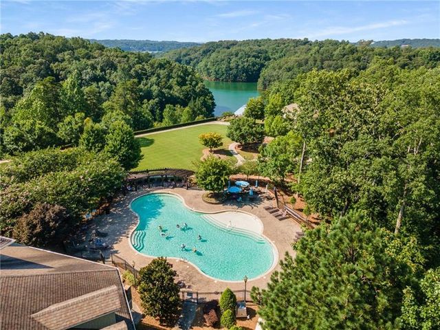 3766 Cresswind Parkway SW, Gainesville, GA 30504