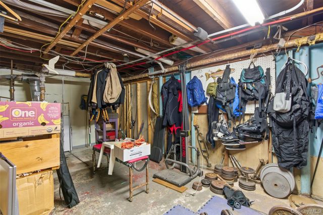 107 E 13th Street, Huntington Station, NY 11746