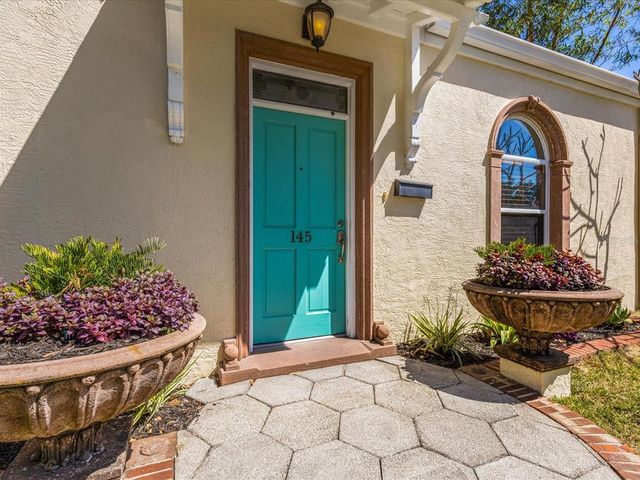 145 18TH AVENUE SE, St Petersburg, FL 33705