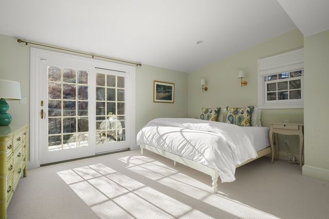 3 Mt Vernon Sq 2, Boston, MA 02108