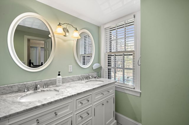 3 Mt Vernon Sq 2, Boston, MA 02108