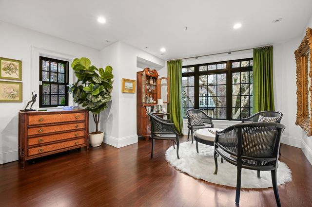 3 Mt Vernon Sq 2, Boston, MA 02108
