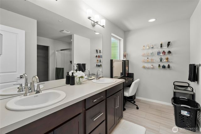19517 15th Avenue E, Spanaway, WA 98387