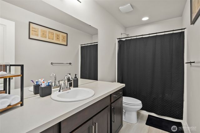 19517 15th Avenue E, Spanaway, WA 98387