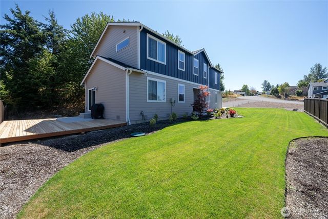 19517 15th Avenue E, Spanaway, WA 98387