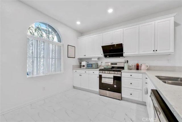 16054 Holstein, Chino, CA 91708