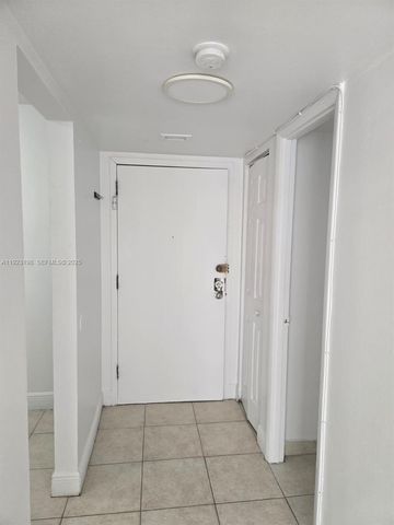 488 NW 165th St Rd B-210, Miami, FL 33169