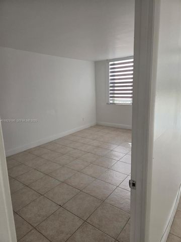 488 NW 165th St Rd B-210, Miami, FL 33169