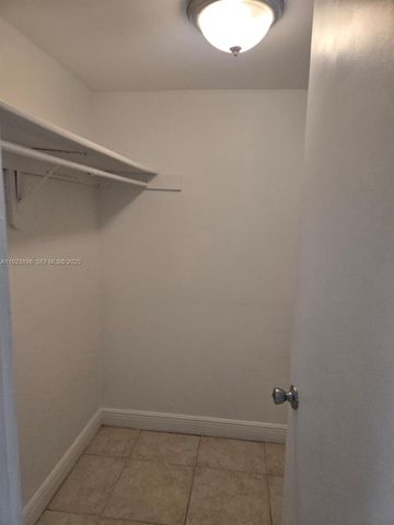 488 NW 165th St Rd B-210, Miami, FL 33169