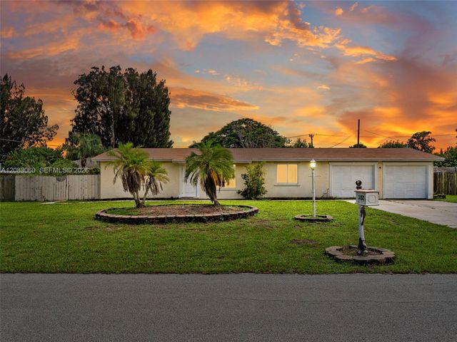 3180 Carol Avenue, Palm Springs, FL 33461
