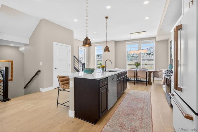 2250 S Mcintyre Street, Lakewood, CO 80228