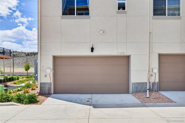 2250 S Mcintyre Street, Lakewood, CO 80228