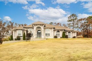 46 Greystone Boulevard, Cabot, AR 72023