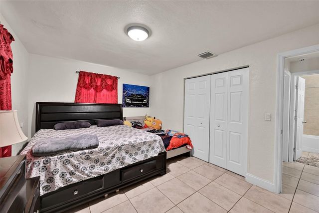 6250 SW 39th Street, Davie, FL 33314