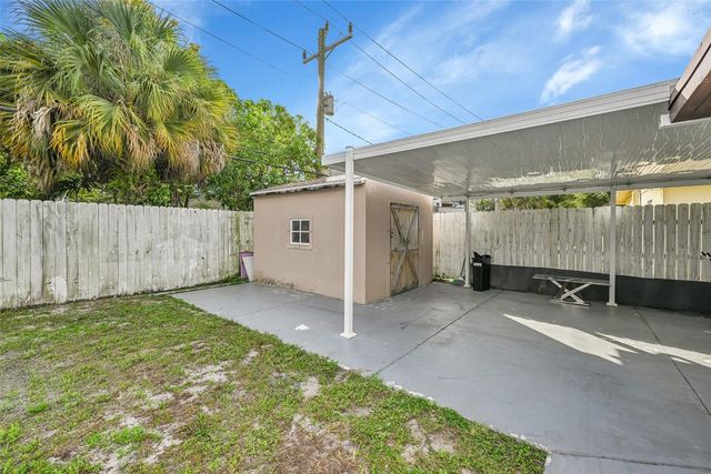 6250 SW 39th Street, Davie, FL 33314