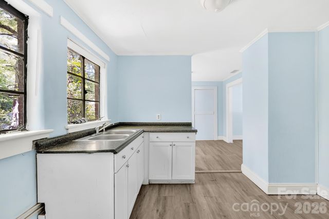 317 W D Avenue, Salisbury, NC 28144