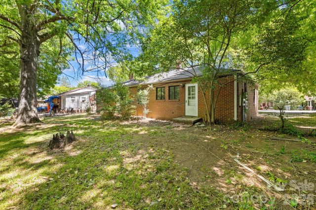 317 W D Avenue, Salisbury, NC 28144