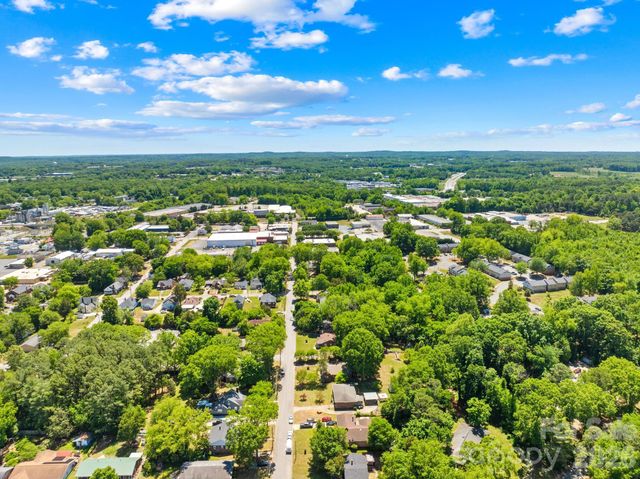 317 W D Avenue, Salisbury, NC 28144