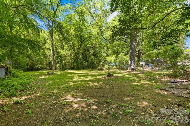 317 W D Avenue, Salisbury, NC 28144