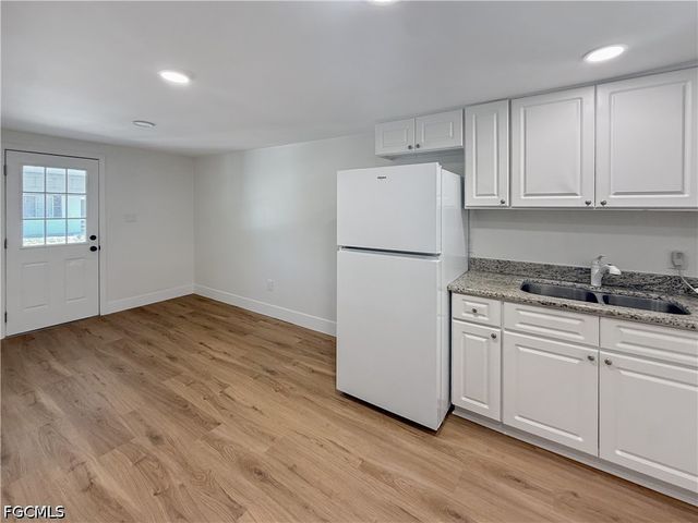 204 2nd ST 2, Fort Myers, FL 33907
