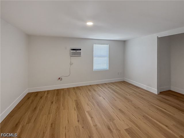 204 2nd ST 2, Fort Myers, FL 33907