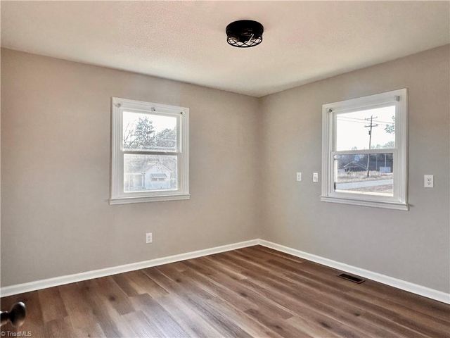 1501 Cox Court, Archdale, NC 27263