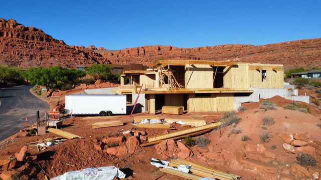 2111 W MAGATSU, St. George, UT 84770