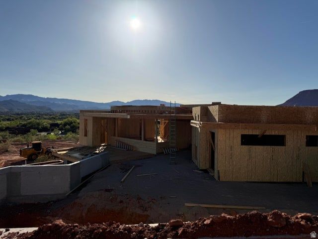 2111 W MAGATSU, St. George, UT 84770