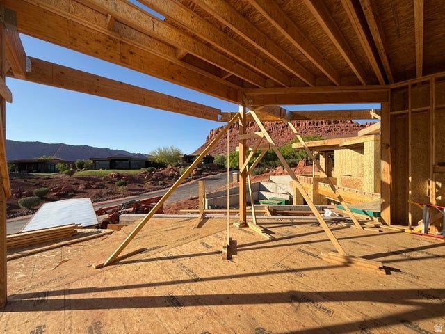 2111 W MAGATSU, St. George, UT 84770