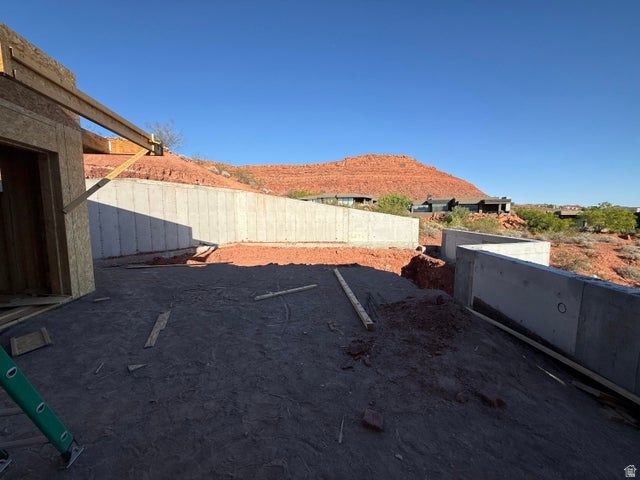 2111 W MAGATSU, St. George, UT 84770