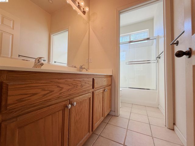 140 Treadwell Ct, Brentwood, CA 94513