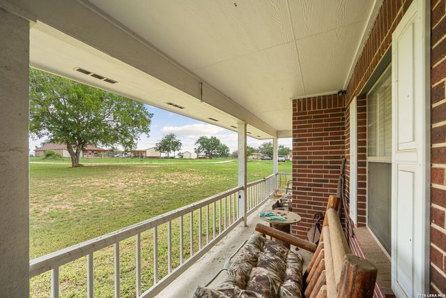 3091 County Road 357, La Vernia, TX 78121