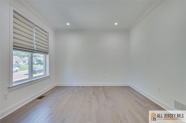 23 Dalton Place, Edison, NJ 08817