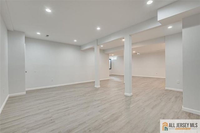 23 Dalton Place, Edison, NJ 08817