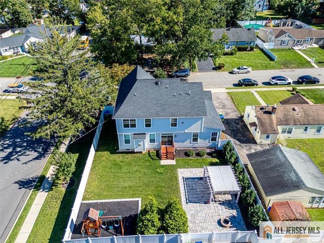 23 Dalton Place, Edison, NJ 08817