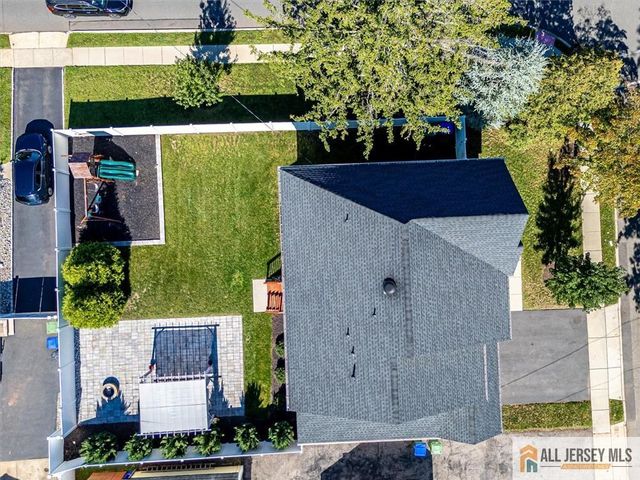 23 Dalton Place, Edison, NJ 08817