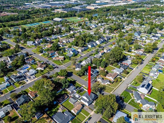 23 Dalton Place, Edison, NJ 08817