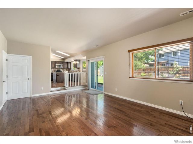883 W 44th Street, Loveland, CO 80538