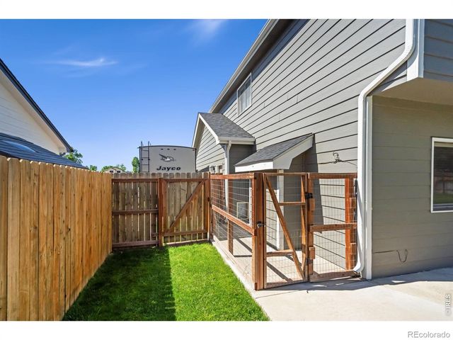 883 W 44th Street, Loveland, CO 80538